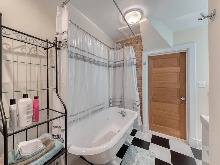 4803 Roland Ave #3 — Photo 12