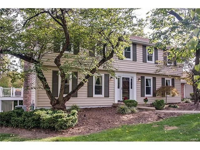 10932 Chalet Ct photo 1