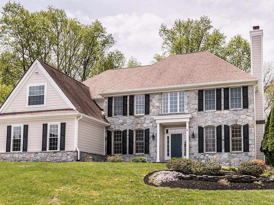 1st image of 38 Oxford Way