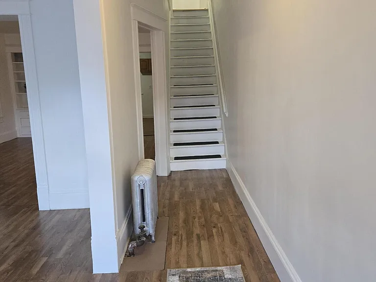 710-712 Prescott Ave — Photo 6