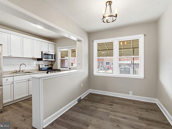 5th image of 50 Berkshire Rd