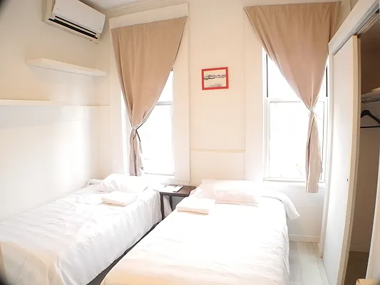 Rented by Beyond Property Group | media 17