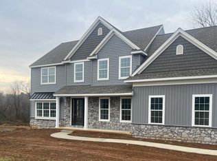 179 Ellicott Rd, Avondale, PA 19311