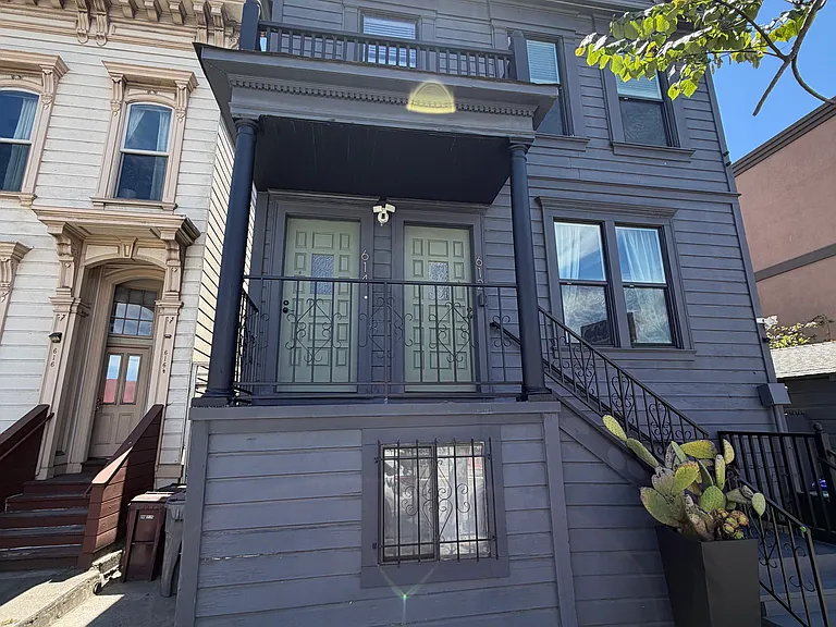 614 Jackson St — Photo 41