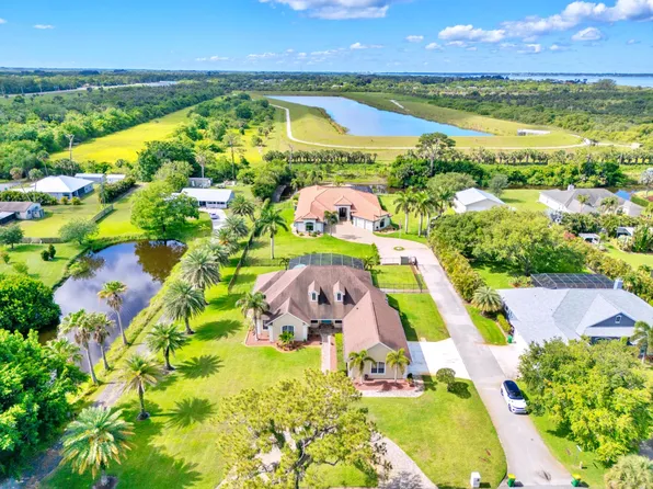 5547 Augusta Ln, Merritt Island, FL 32953