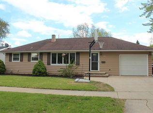 1825 E Marquette St, Appleton, WI 54911