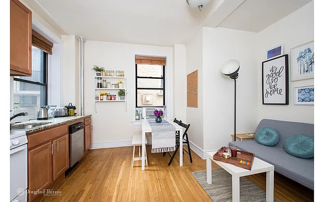 Rented by Douglas Elliman | media 15