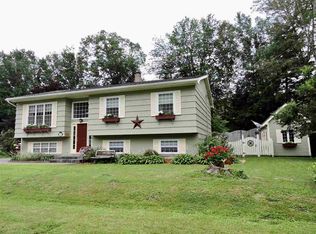90 Parkdale Ave, Bridgewater, NS B4V1L9