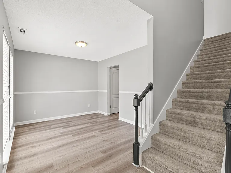 5312 Cardinal Grove Blvd — Photo 6
