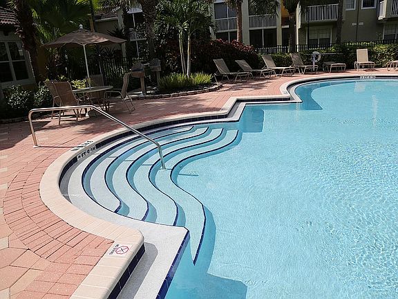 4th image of 5401 Bentgrass Dr APT 107