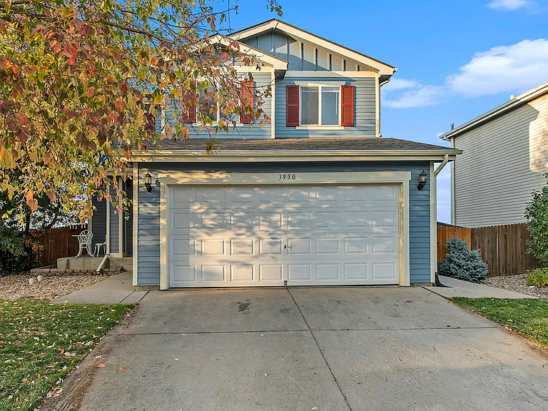 3950 Celtic Ln — Photo 2