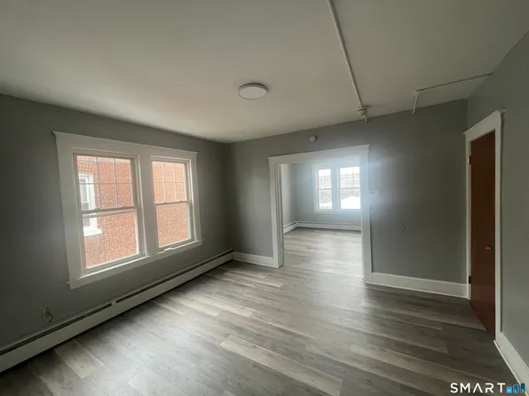 22 Wilcox St #3N, New Britain, CT 06051