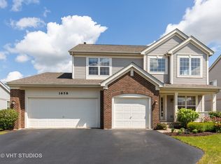 1658 Montclair Dr, Elgin, IL 60123