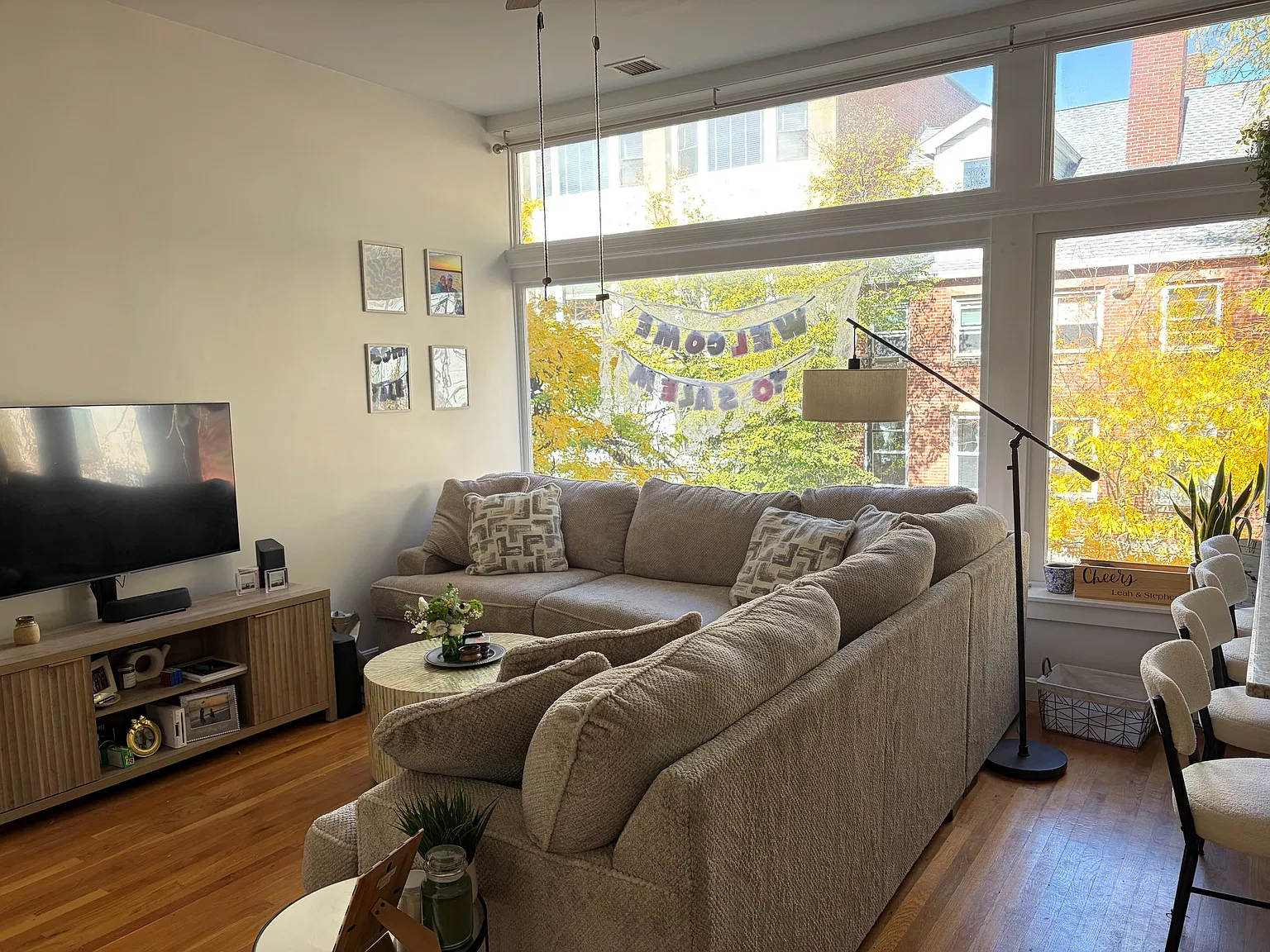 1 bed, 1036 sqft, $2,550 — Photo 2