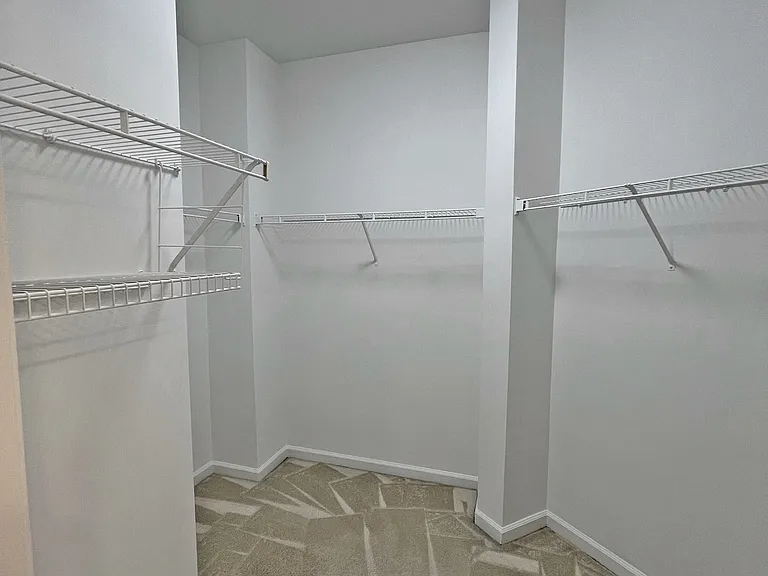 5867 Norfolk Chase Rd — Photo 13