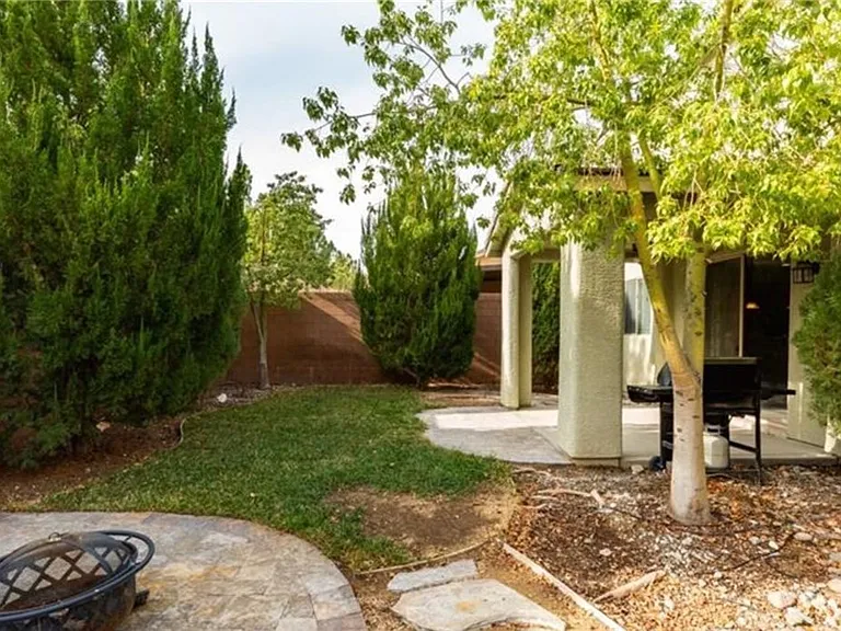 10725 Pearl River Ave — Photo 18