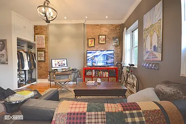 Rented by Citi Habitats