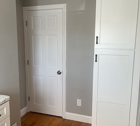 Kitchen - (12ft x 8ft)