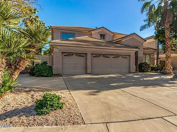 4th image of 1551 E SAGEBRUSH Court