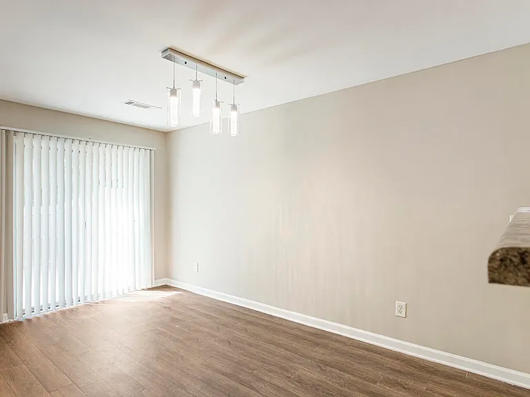 6352 Hickory Lane Cir — Photo 32