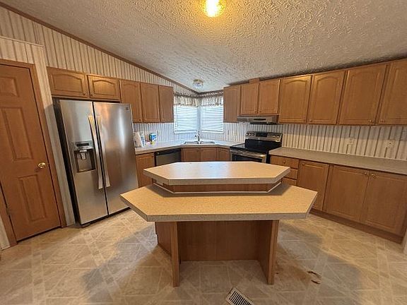 5th image of 107 Cutshaws Ct #C345