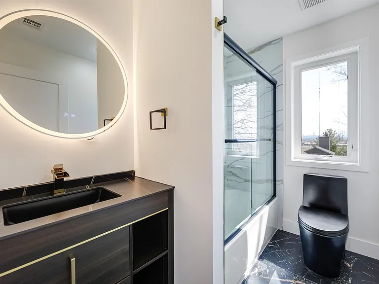 270 Lafayette Ave #2 — Photo 11
