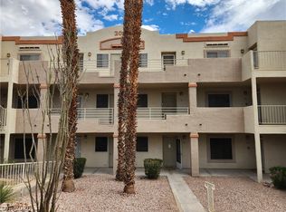 2016 Mesquite Ln APT 303, Laughlin, NV 89029