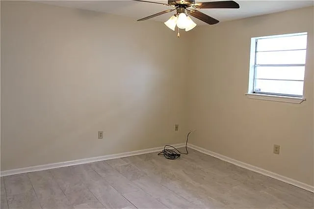 3709 Bunkerhill Dr — Photo 16