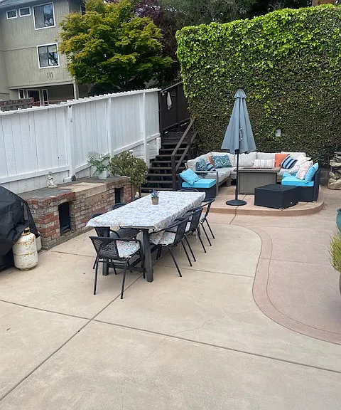221 Sand St — Photo 4