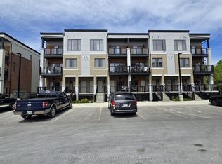 25 Isherwood Ave E #13, Cambridge, ON N1R 0E2