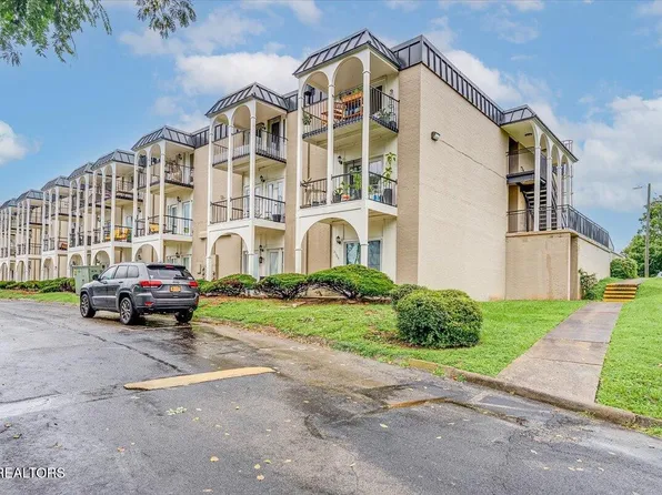 5709 Lyons View Pike APT 2305, Knoxville, TN 37919