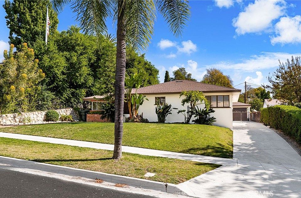 1st image of 3024 Pine St