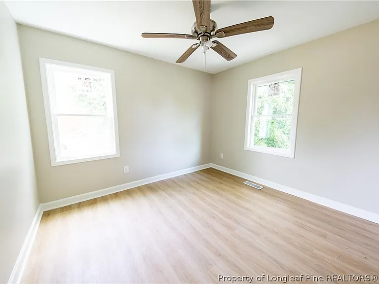 4825 Cottonwood Dr — Photo 11