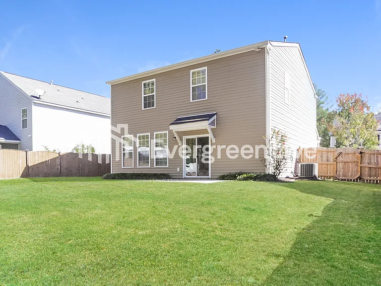 140 Pacific Ave — Photo 12
