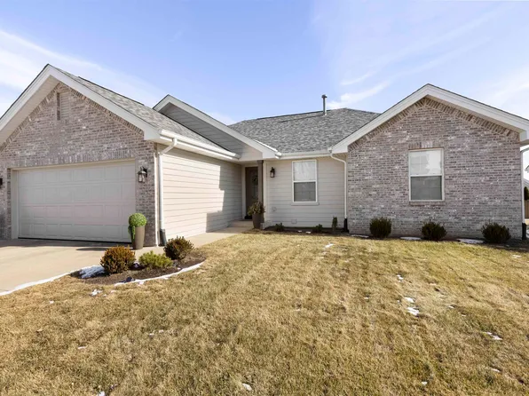 3403 Prairie View Dr, Rockford, IL 61114