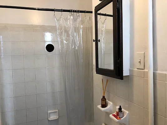 Rented by East Williamsburg Realty Inc | media 9