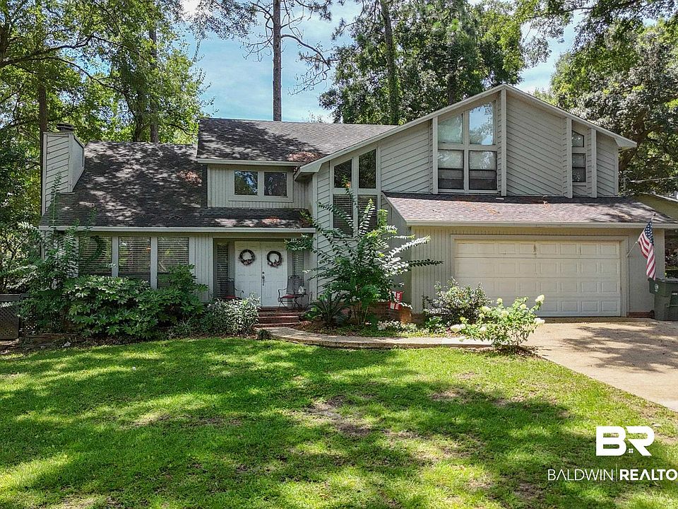 1st image of 112 Broadmoor Dr