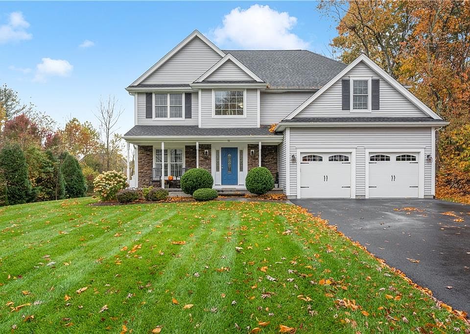 1st image of 11 Geddes Farm Ln