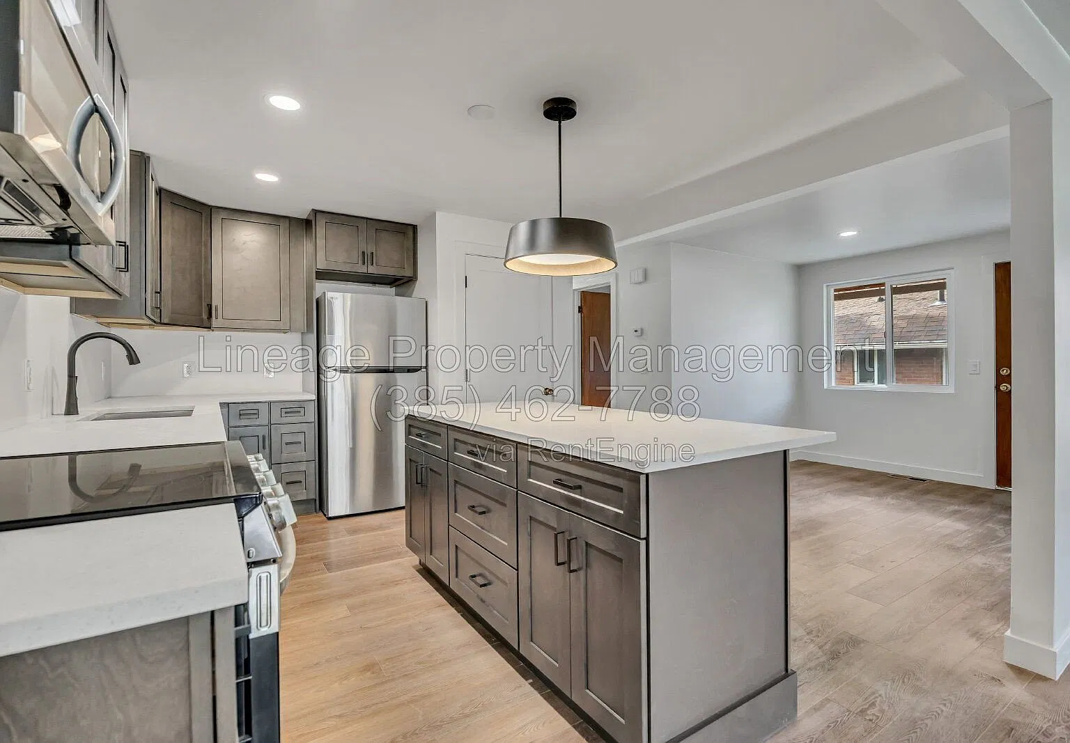 2 bed, 1.0 bath, 1200 sqft, $1,550 — Photo 2