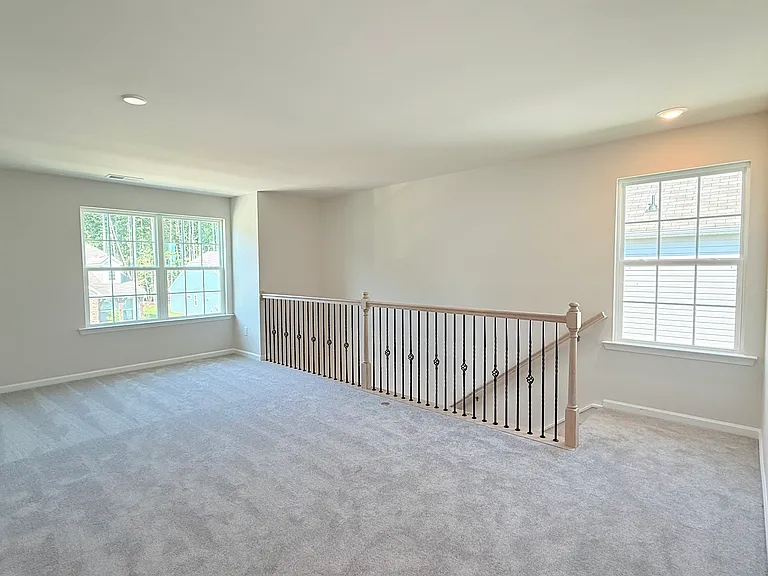 6271 Fairfax Ct — Photo 16