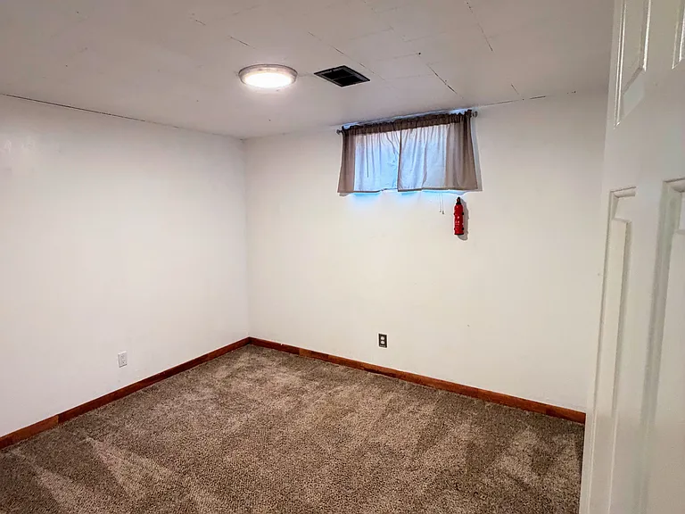 10508 Ronald Ln — Photo 14