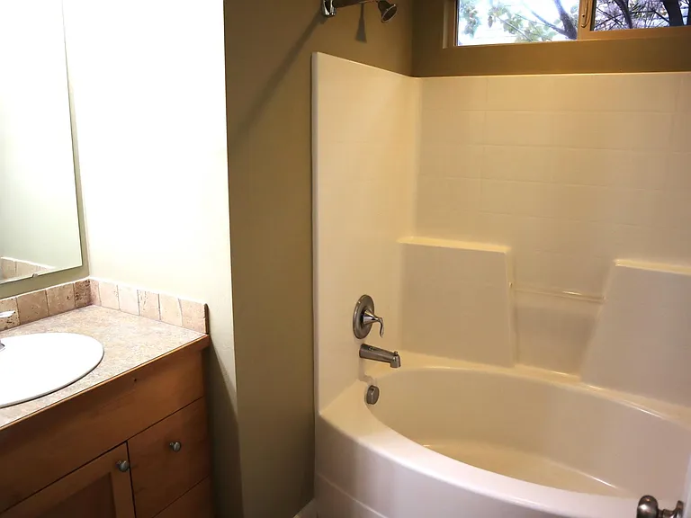 2895 E Deerhill Dr — Photo 12