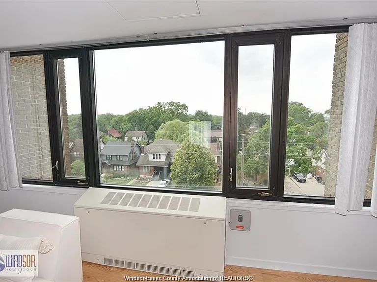 2144 Pelissier St #601 — Photo 19