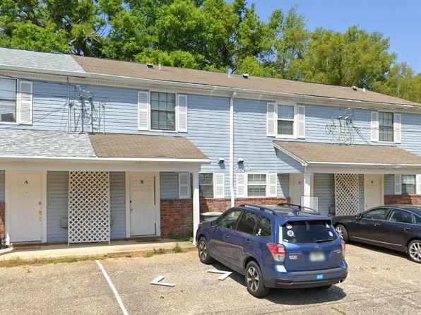 7702 Kipling St, Pensacola, FL 32514