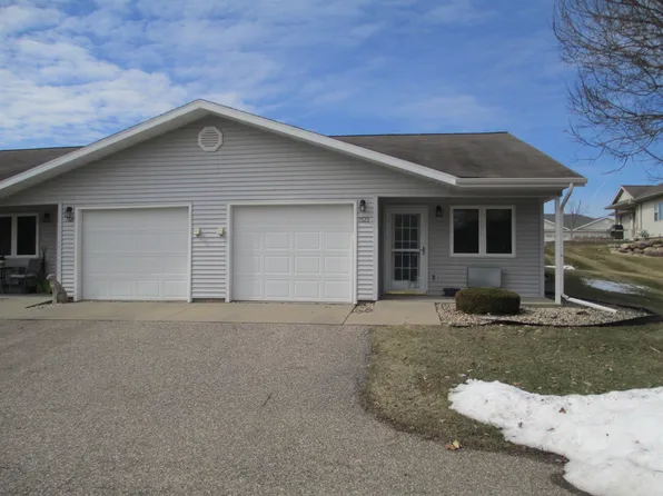 1523 15th St #59, Baraboo, WI 53913