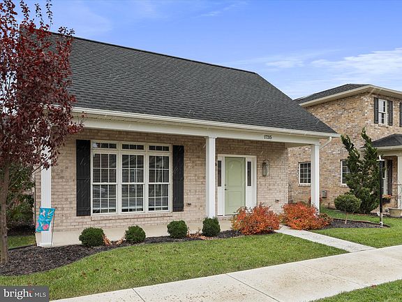 3rd image of 1735 Meridian Dr