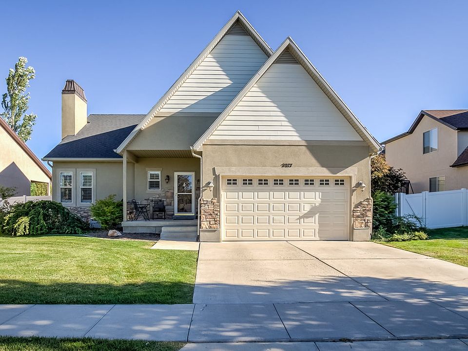 1st image of 2377 W Mont Blanc Dr