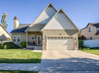 2377 W Mont Blanc Dr, Riverton, UT 84065