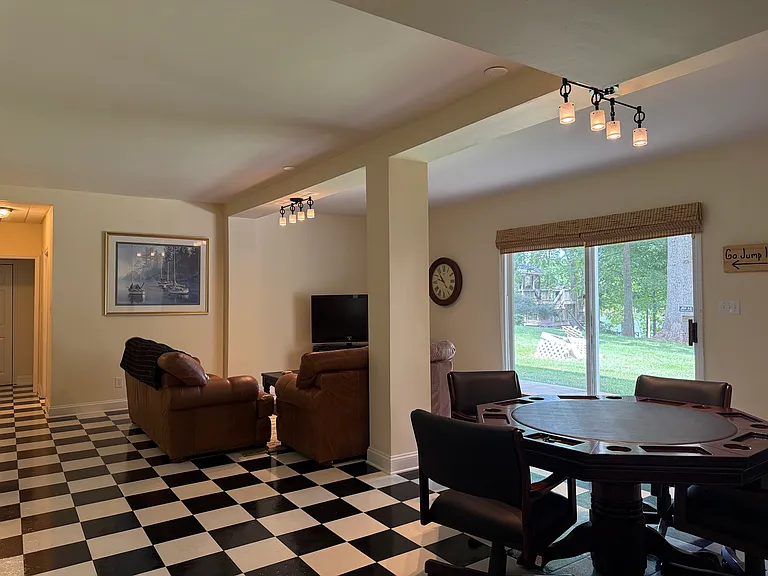 16318 Stinson Cove Rd — Photo 18