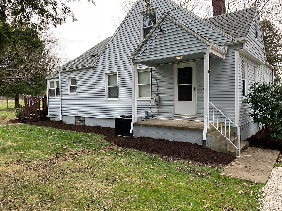 1st image of 462 Eastwood Ave